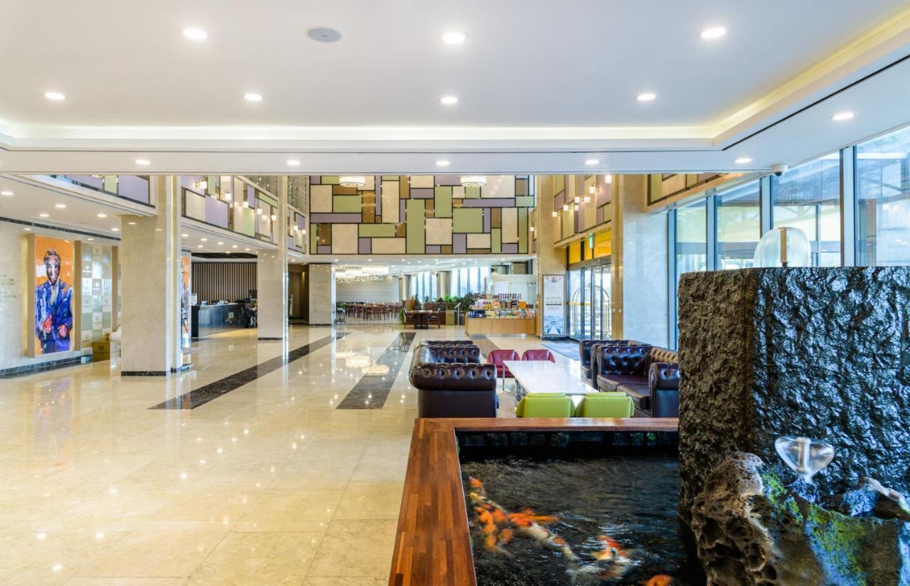 Uni Hotel Jeju Bagian luar foto