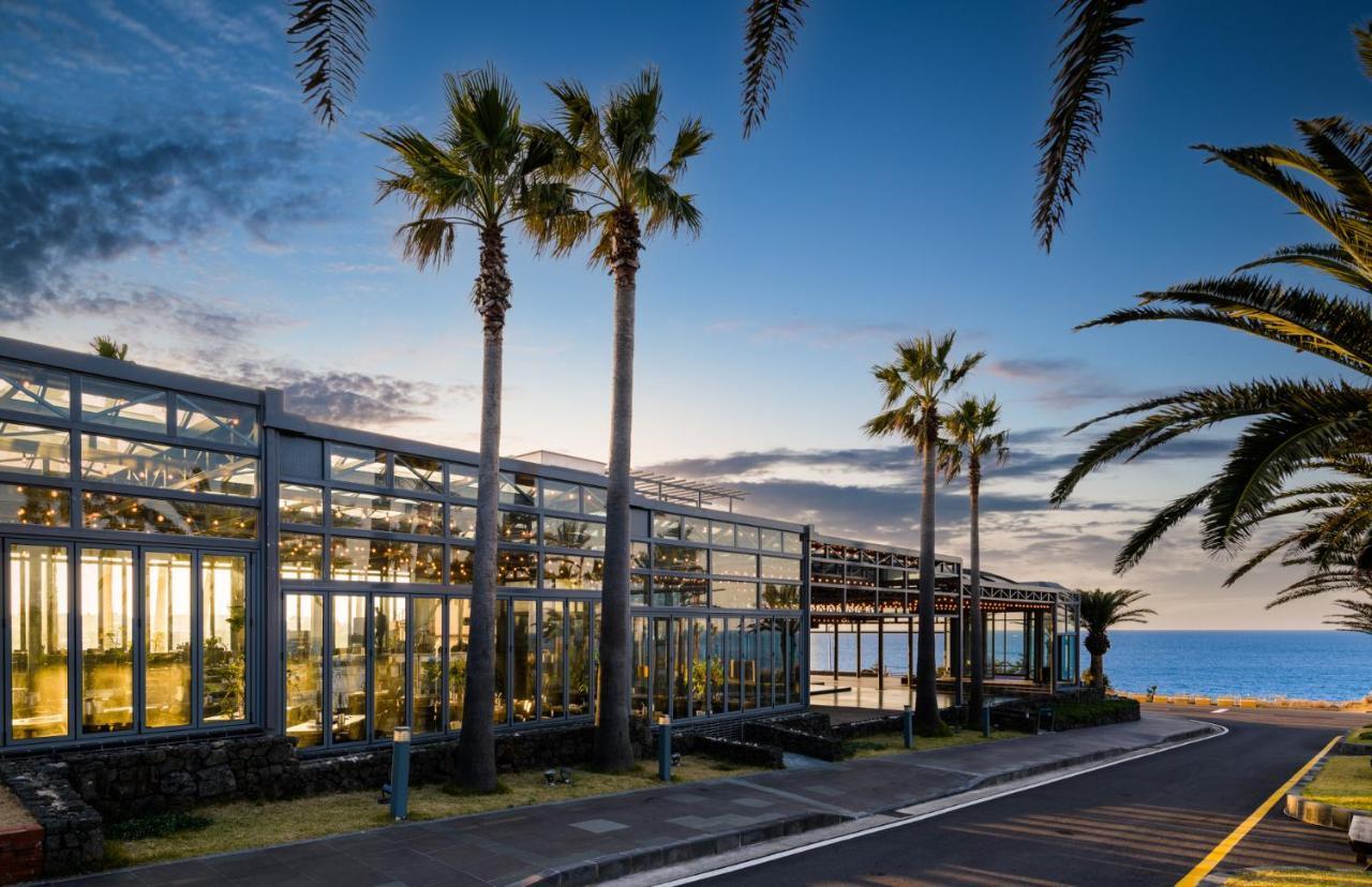 Uni Hotel Jeju Bagian luar foto