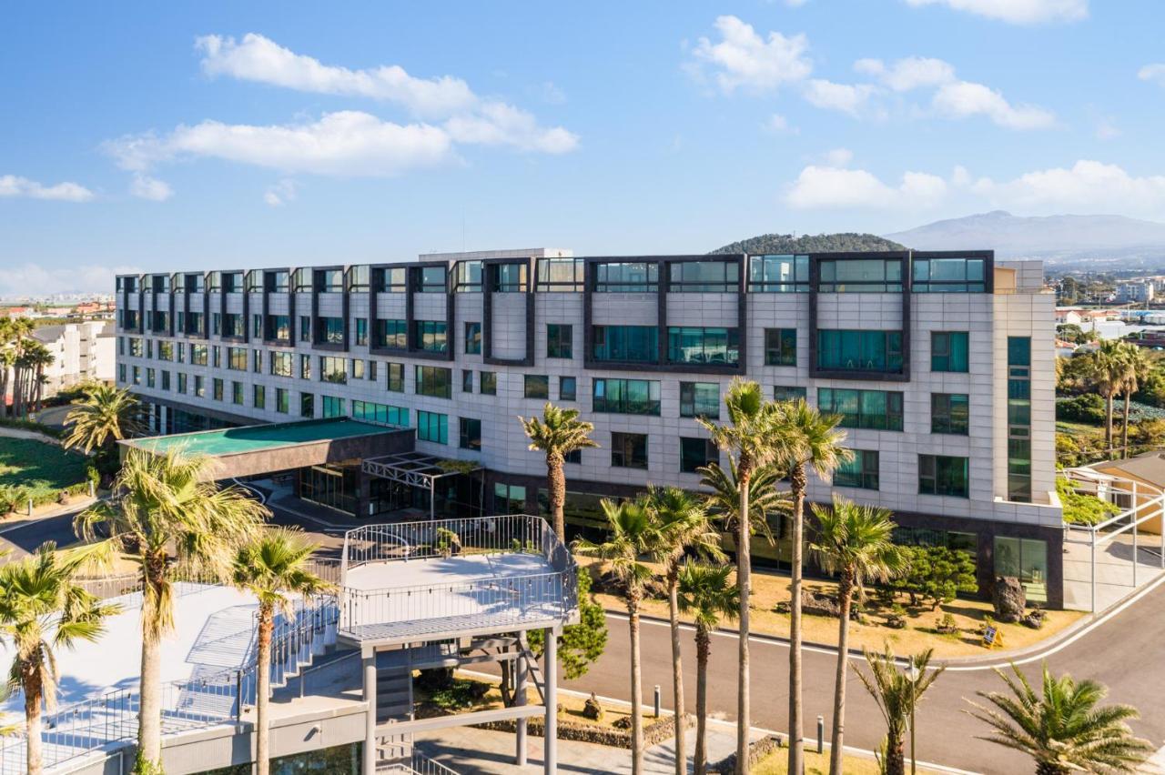Uni Hotel Jeju Bagian luar foto
