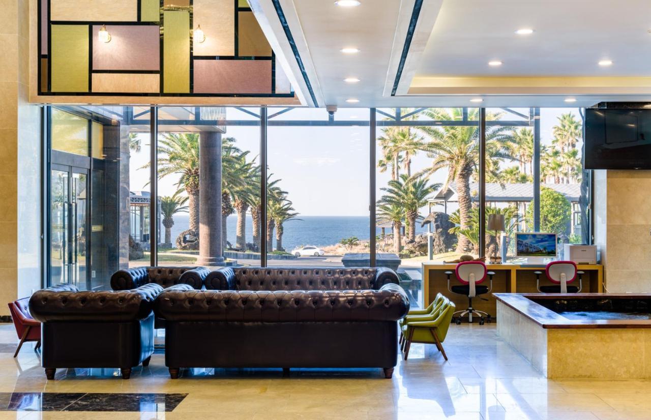 Uni Hotel Jeju Bagian luar foto